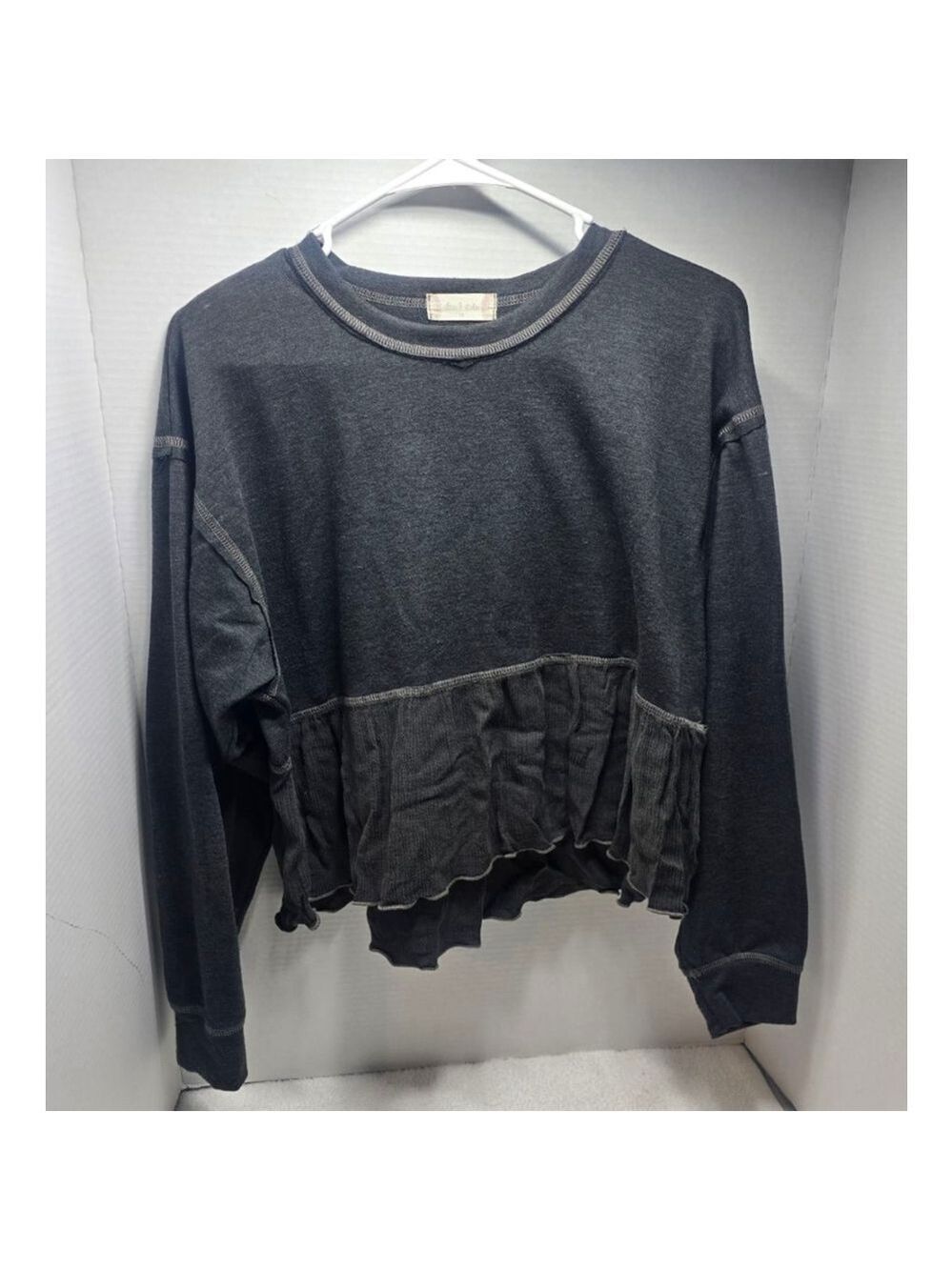 Women's Altar'd State Charcoal Sweatshirt M